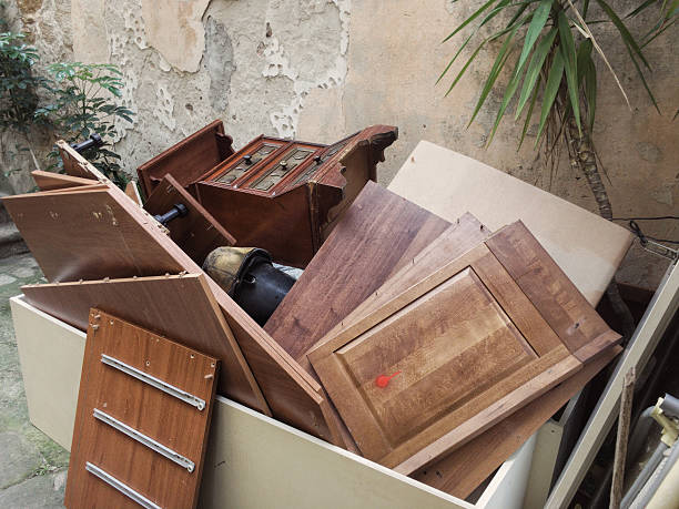 Best Commercial Cleanout Services  in Madison, IL